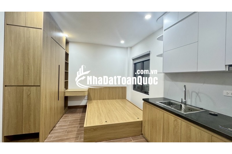 Bán nhà Hoàng Văn Thái, 60m2, 7 tầng, thang máy, 10 phòng cho thuê, full nội thất, 13,55 tỷ.