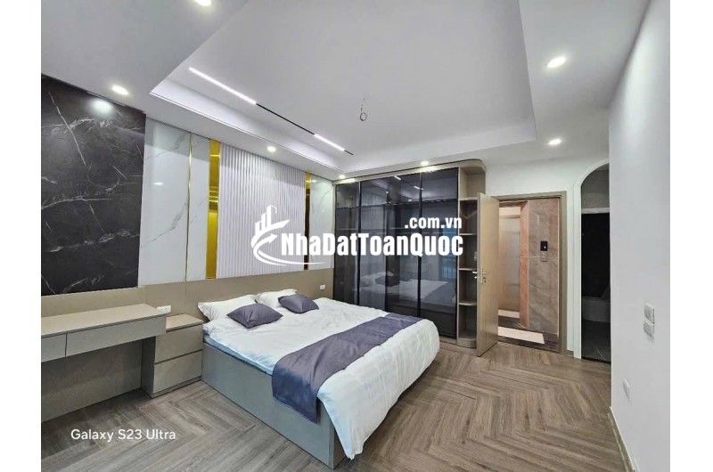  BÁN NHÀ THANG MÁY – 7 TẦNG – Ô TÔ – GẦN ĐẠI HỌC – CẦU DIỄN