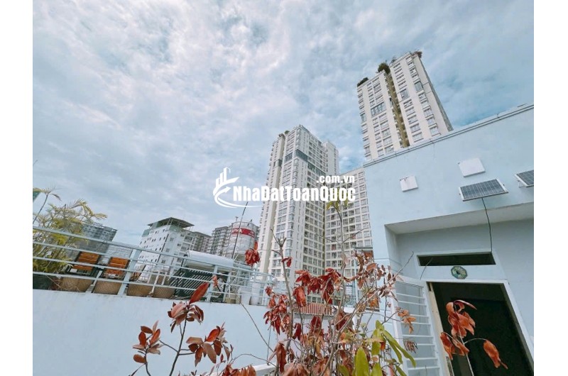 NHÀ ĐẸP, HXH, 5 TẦNG NGUYỄN THỊ THẬP 52,5 M2, 4X13, Ô TÔ NGỦ NHÀ – GIÁ CHỈ 8.5 TỶ