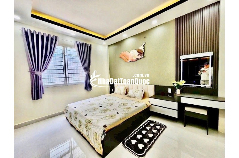 ngôi nhà MƠI, HẺM THÔNG nhanh KDBB - 3 TẦNG, NGUYỄN VĂN QUỲ Q7 - FULL NỘI THẤT sang trọng, CHỈ 7,47  TỶ