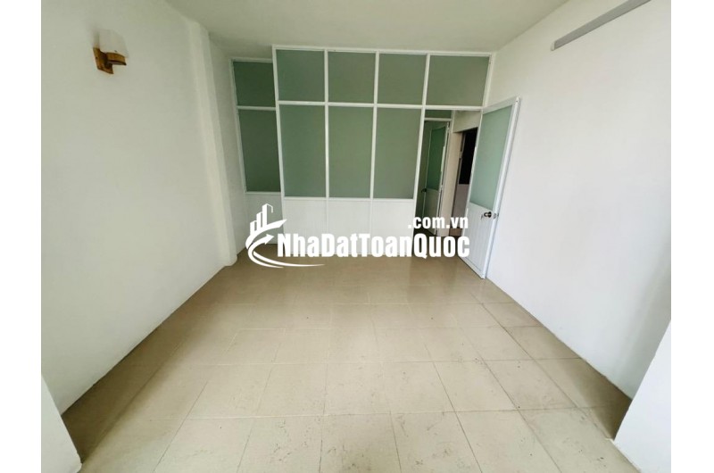Nhà Nở Hậu Đẹp 37m², 4PN – Hẻm 4m, Giáp Q1 – Giá Mềm 4.1 Tỷ