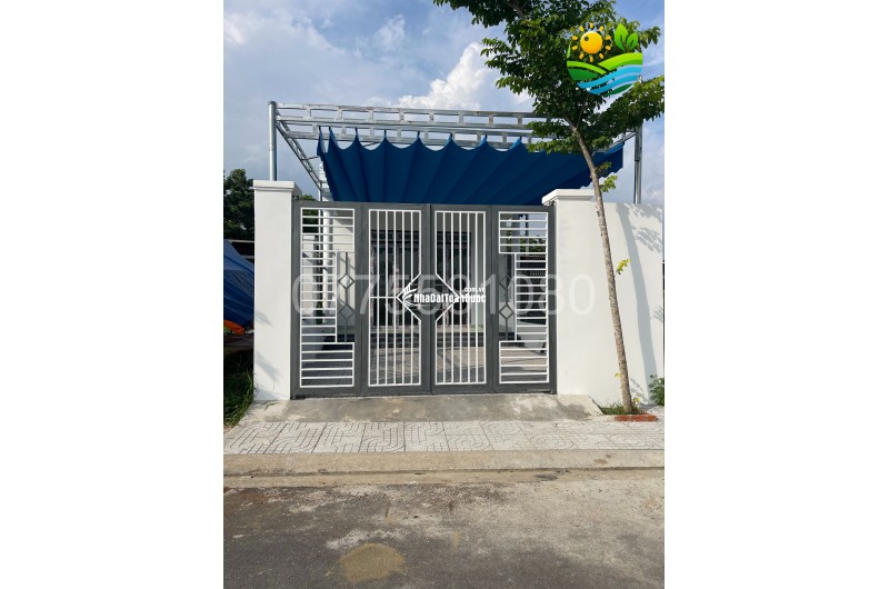 Nhà mới Bình Minh, 105m2 tc, có hđ thuê 3 tr/th, cạnh trường Trịnh Hoài Đức