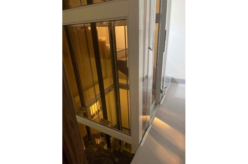 Bán nhà riêng tại Thụy Khuê, 8,1 tỷ, 43 m2, giá cực chất