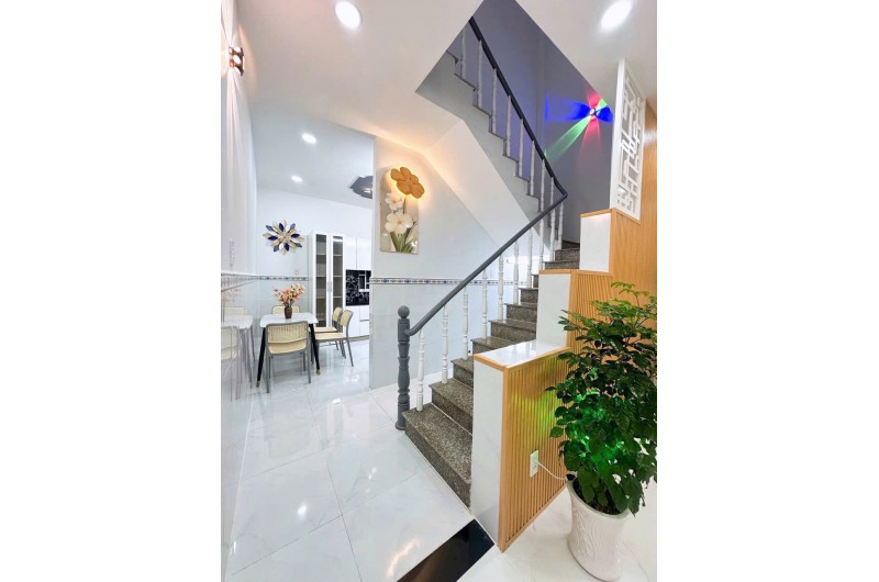 ⸻   BÁN NHÀ ĐẸP GIÁ RẺ – ĐƯỜNG TRẦN VĂN GIÀU, BÌNH CHÁNH – SỔ HỒNG RIÊNG – GẦN KHU CÔNG NGHIỆP
