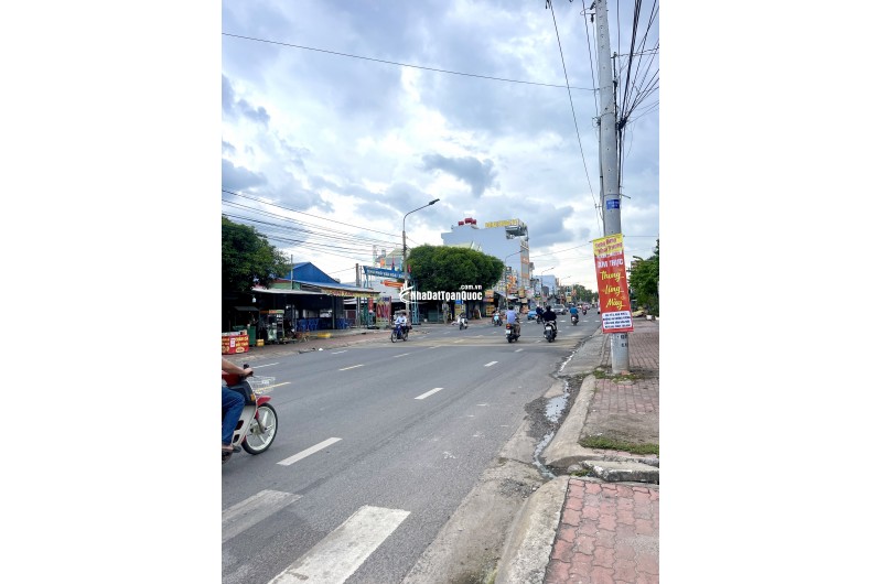 Bán Gấp Nhà Mặt Tiền Đường Hùng Vương,Huyện Trảng Bom Chỉ 6tyxx