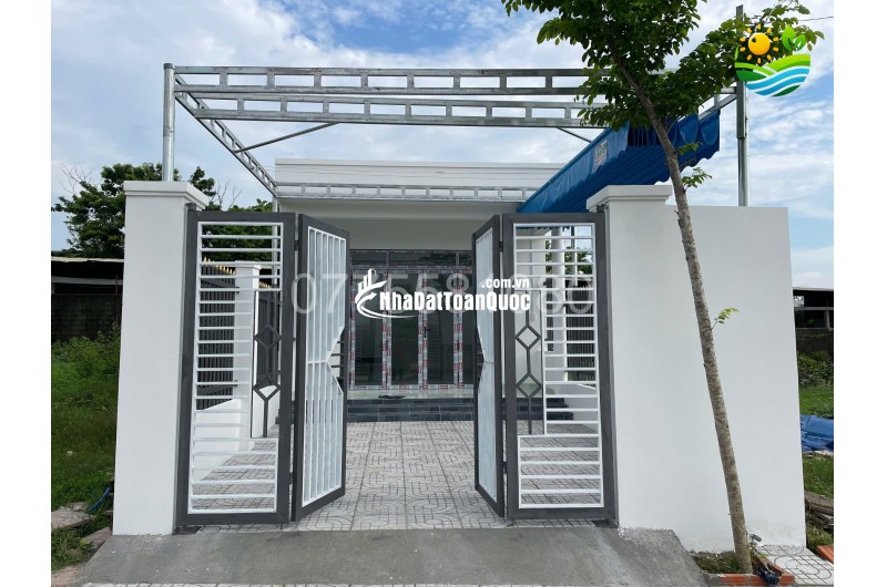 Nhà mới Bình Minh, 105m2 tc, có hđ thuê 3 tr/th, cạnh trường Trịnh Hoài Đức