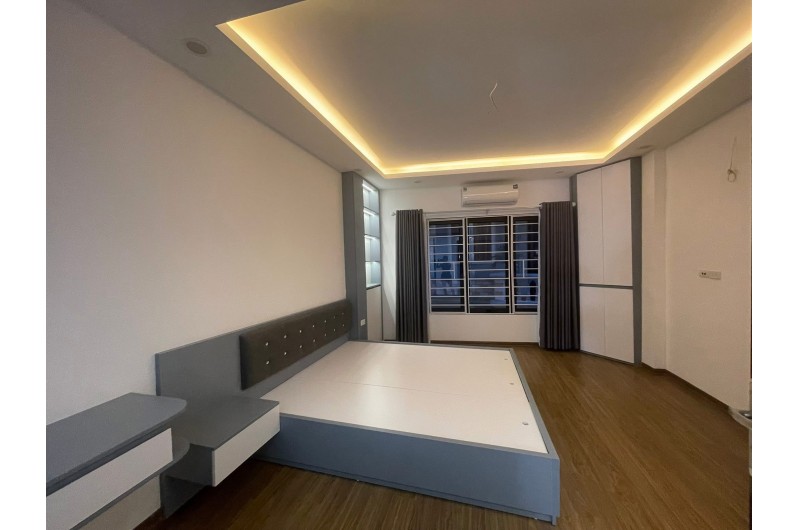 Căn nhà phố Hạ Đình - 30m2, mặt tiền 3.9m - Trung tâm Thanh Xuân - 7.5 tỷ