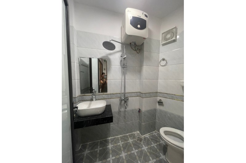 Căn nhà phố Hạ Đình - 30m2, mặt tiền 3.9m - Trung tâm Thanh Xuân - 7.5 tỷ