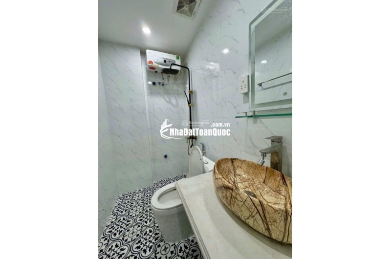 Bán nhà Đại Từ, 34m2, MT 3.7m, ngõ ô tô tránh đỗ ngày đêm, giá 6 tỷ