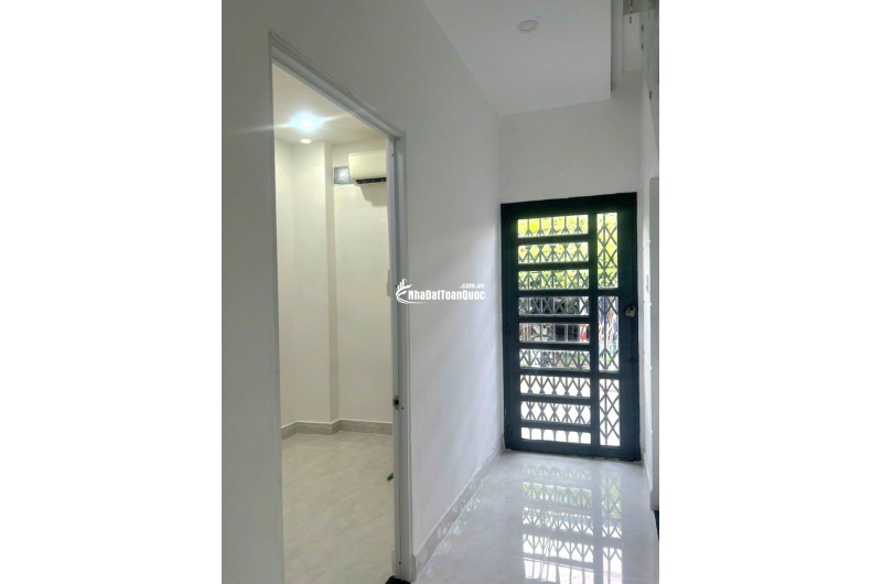 BÁN NHÀ ĐƯỜNG PHẠM VĂN CHIÊU GÒ VẤP -  2 TẦNG -  36M2 - Vuông Vức - CHỈ 4 TỶ 050.