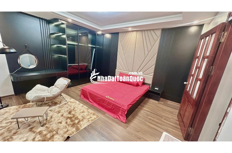 bán nhà  Xã Đàn2. 34/37m2, 5 tầng. mặt tiền5m. giá đẹp  8.25 tỷ Đống Đa Hà Nội