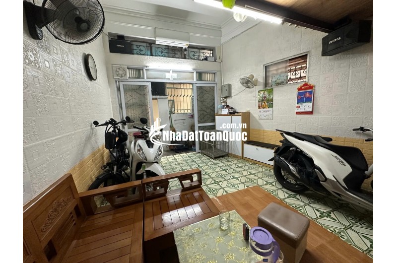 bán nhà   Kim Hoa 38/45m2.  3 tầng. mặt tiền 3.3m giá đẹp  6.3 tỷ Đống Đa Hà Nội