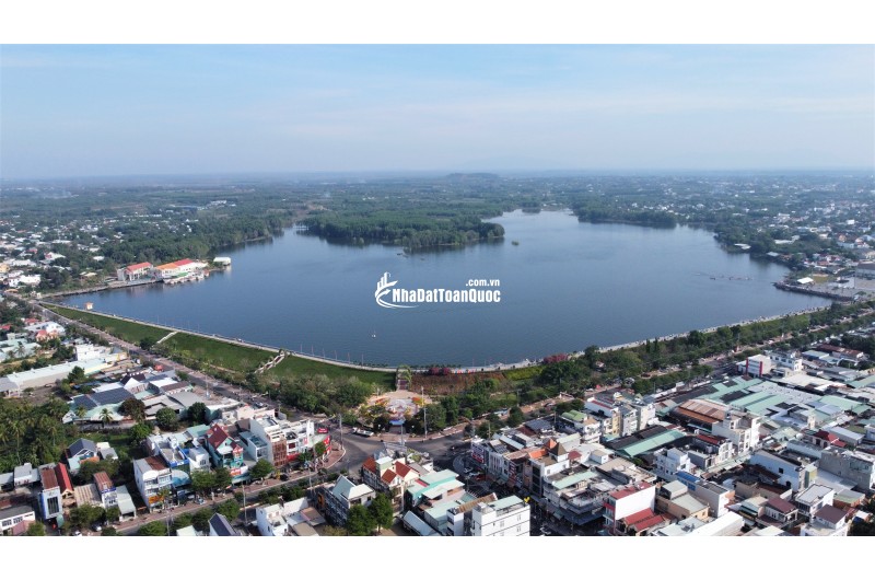 Bán đất mặt tiền đường 23.27mx40m, xuyên mộc, bà rịa vũng tàu