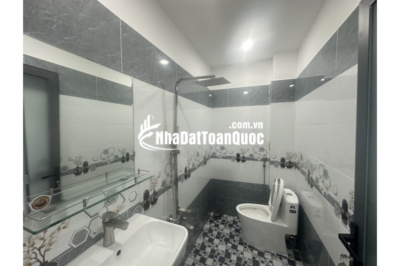 HẺM KIA MORNING TRẦN THỊ HÈ NHÀ MỚI ĐẸP LUNG LINH - 67.6M2 - NGAY HIỆP THÀNH CITY