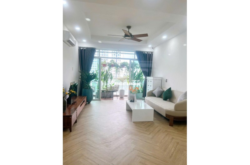 căn hộ 100m2,phong cách vintage ,2 PN,2 WC, sổ hồng trao tay, tiện ích phủ phê, DH RMIT, Tôn Đức Thắng m KĐT phú mỹ Hưng chỉ 5 phút di chuyển
CHỈ