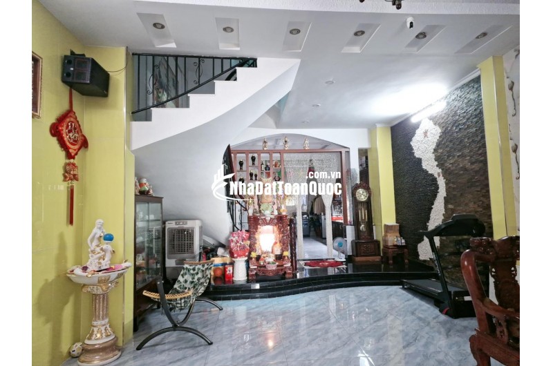 NHÀ RIÊNG 4 TẦNG -  XE HƠI NGỦ TRONG NHÀ – DT: 5.8M x 18.5M – TÂN THUẬN ĐÔNG – QUẬN 7 – NHỈNH 12 TỶ 