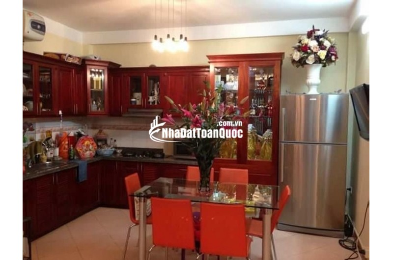 8 TỶ SỞ HỮU NHÀ KHƯƠNG TRUNG, 40M2 , SÁT PHỐ,  VÀI BƯỚC Ô TÔ TRÁNH
