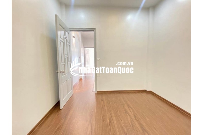 CHỈ 2T5 BÁN NHÀ- QUẬN 7 - 2 TẦNG - NGANG 5M - NHÀ MỚI TINH, SỔ HỒNG TRAO TAY
