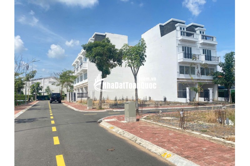  CHÍNH CHỦ GỬI BÁN LÔ ĐẤT ĐẸP TRUNG TÂM TP TÂN AN – 118M2 – GIÁ CHỈ 900 TRIỆU 