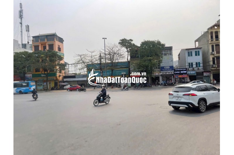 CHO THUÊ SHOWROOM, KHO XƯỞNG 543M2  MẶT ĐƯỜNG NGỌC HỒI -