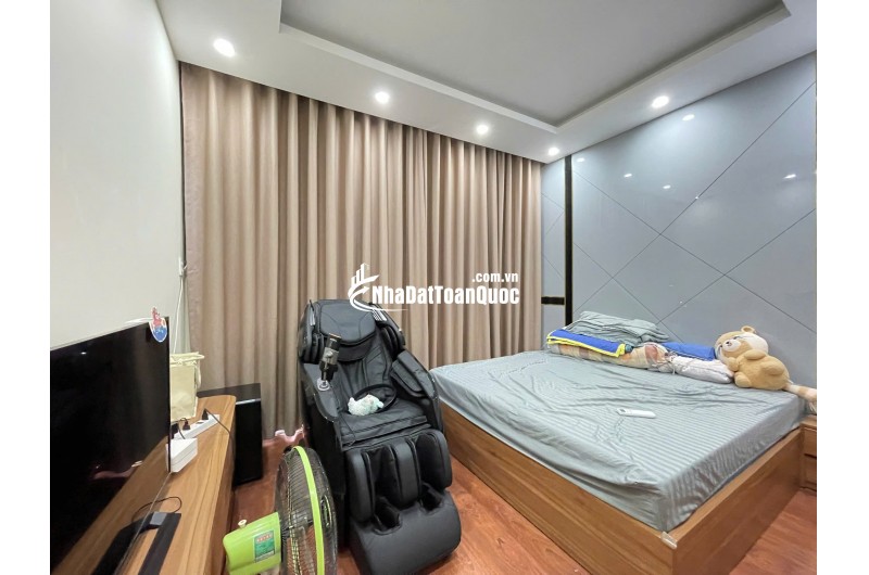 BÁN NHÀ 16 ĐƯỜNG DC 5, SƠN KỲ, TÂN PHÚ: DT 56M2 (1T2L) SHR CHỈ 8.6 TỶ. LH:0901777379.