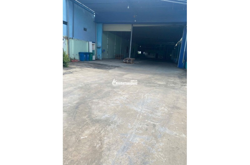 BÁN NHÀ XƯỞNG MẶT TIỀN TỈNH LỘ DT879, 2300M2 SẴN SHR CHỈ 20 TỶ. LH:0938898920 – 0938702006.