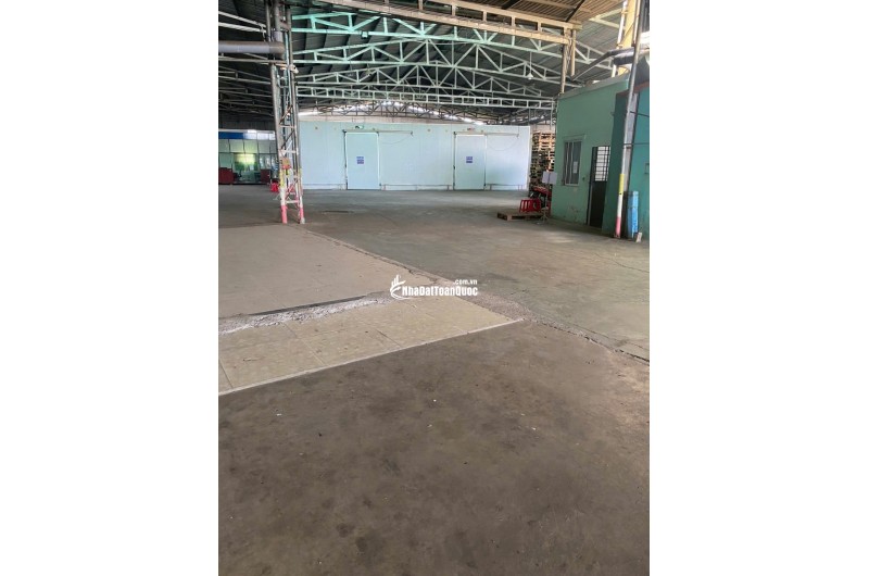 BÁN NHÀ XƯỞNG MẶT TIỀN TỈNH LỘ DT879, 2300M2 SẴN SHR CHỈ 20 TỶ. LH:0938898920 – 0938702006.