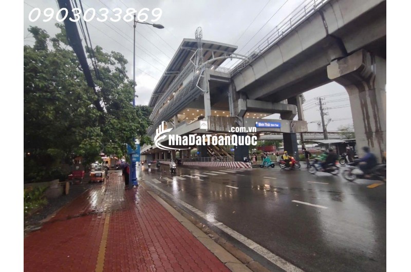 CẦN BÁN NHÀ 2 TẦNG MẶT TIỀN XA LỘ HÀ NỘI - ĐỐI DIỆN TRẠM METRO -  23 TỶ - 135M2 - 2 TẦNG