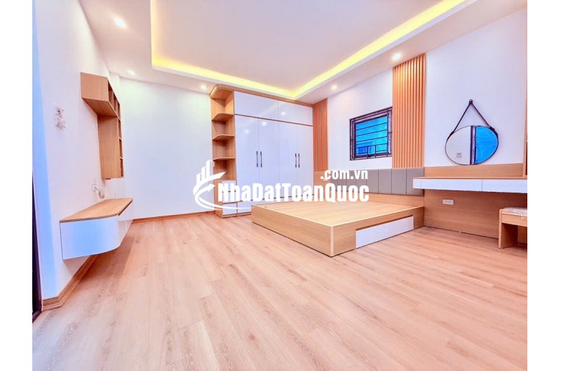 Bán nhà 52m², 6 tầng, 5PN, 4WC, Vạn Phúc - Hà Đông - 7.6 tỷ