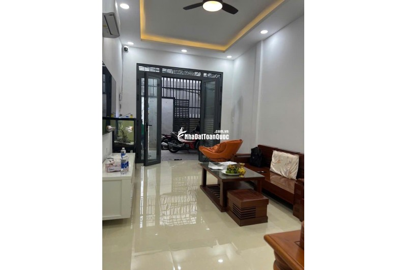 BÁN NHÀ RIÊNG - DT: 78M2- HẺM 458 HUỲNH TẤN PHÁT - BÌNH THUẬN - QUẬN 7 - GIÁ 4.8 TỶ