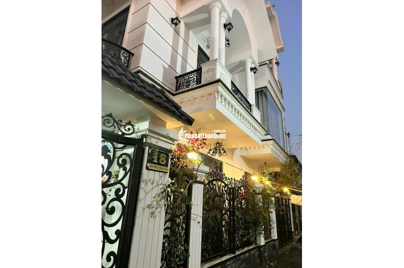 CĂN HỘ MẶT PHỐ TRƯƠNG CÔNG ĐỊNH - PHÚ TRINH, PHAN THIẾT: 100M2, 3 TẦNG, 3 PN, GIÁ 8.2 TỶ - SỔ HỒNG CHÍNH CHỦ