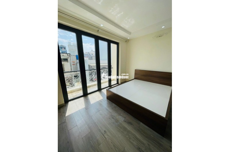 NHÀ MỚI CỨNG – ÂU DƯƠNG LÂN – 5PN – 5 TẦNG – 6.X TỶ
