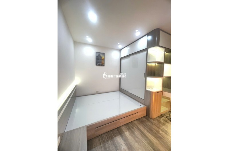 Cần Bán Nhanh Căn HH4C Linh Đàm -56m2-2N2VS- 2.65 Tỷ - Full Nội Thất Mới