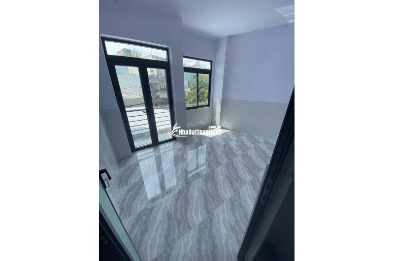 NHÀ SIÊU RẺ - XE HƠI NGỦ TRONG NHÀ - TỈNH LỘ 10 - 3 TẦNG -  112M2 ( 4.5×25M) - NHỈNH 50TR/M2