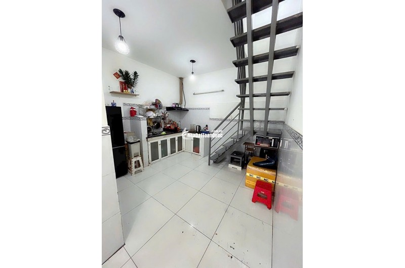 CHỦ GẤP BÁN NHÀ 2 TẦNG  - NGAY ĐÌNH NGHI XUÂN  - 40M2 ( 4×10M) - 3M- NHỈNH 3 TỶ XÍU XIU