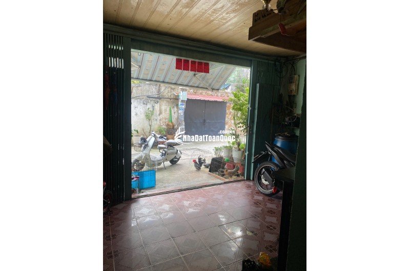 BÁN NHÀ CẤP 4 TẠI 201/1/2 ĐỘI CUNG F9Q11, DT 32M2, SẴN SHR, CHỈ 4.9 TỶ TL. LH: 0906867649.
