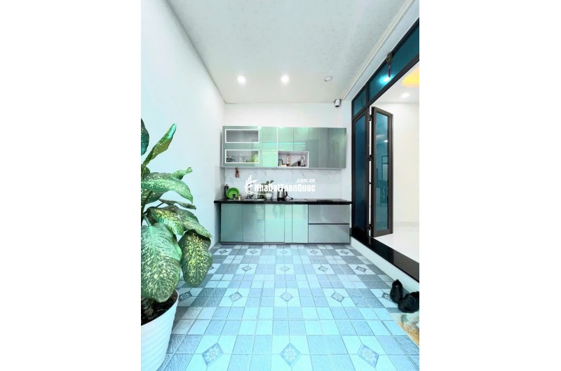 Bán Nhà Tân Mai Ô Tô Đỗ Cửa 45m 2 Tầng 3 Ngủ Giá 4.28 Tỷ Sổ Đỏ Chính Chủ