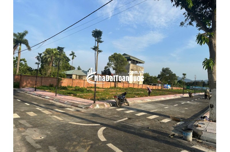 Chính chủ bán lô đất nền Hòa Lạc(khu đất nằm trong lõi của khu đô thị vệ tinh Hòa Lạc)