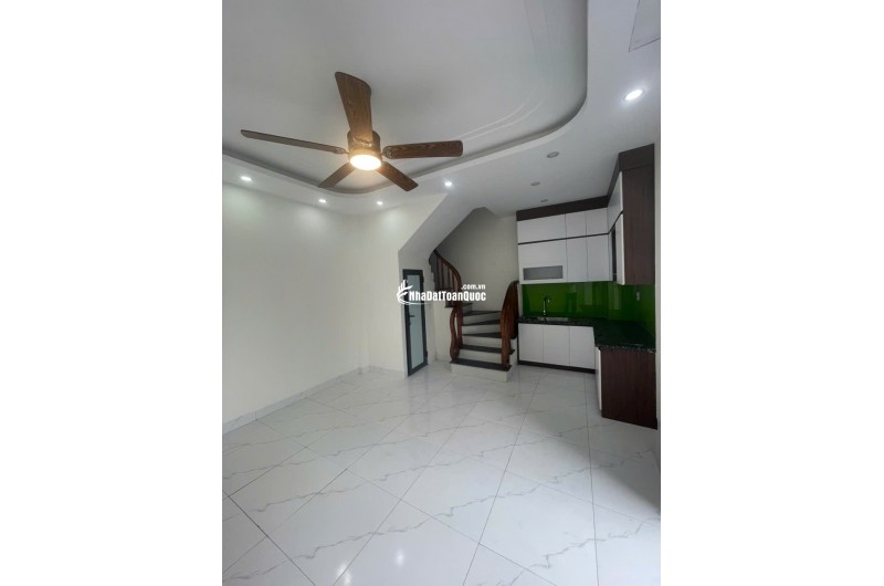 NHÀ 5T - NGÕ Ô TÔ - GẦN QL6 / CÂY XĂNG ĐỒNG MAI - MẶT TIỀN THÔNG THOÁNG