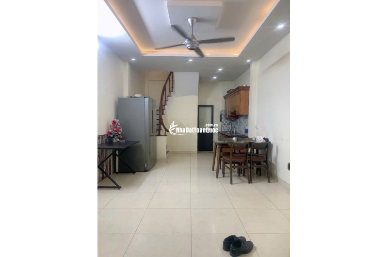 Bán Nhà Khuyến Lương Hoàng Mai 34m 5 Tầng 4 Phòng Sổ Đỏ Giá 5.08 Tỷ