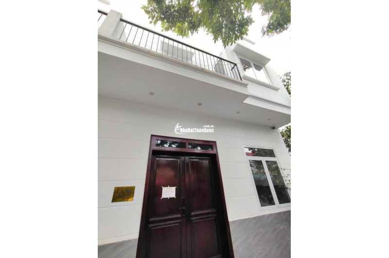 SIÊU PHẨM NHÀ CAO VIÊN + SÂN + CÂY CẢNH VIEW NHƯ BIỆT THỰ.