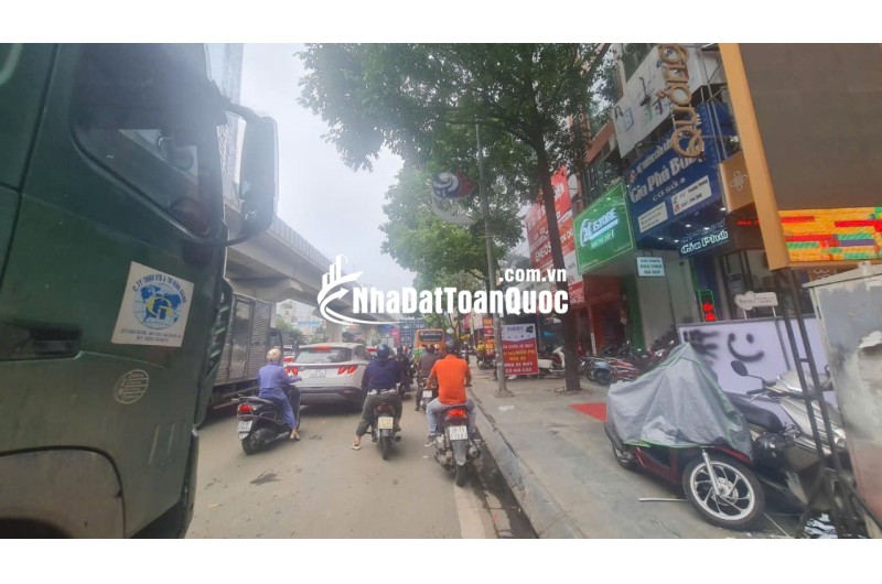 -  Bán nhà Quang Trung 59m NHÀ MẶT PHỐ VỈA HÈ 10M, kinh doanh sầm uất giá 12 tỷ