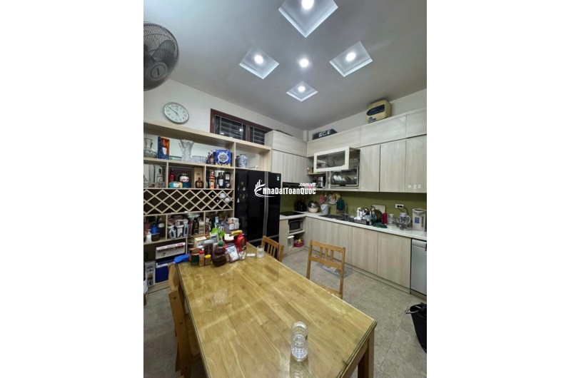 HÓT BÁN NHÀ - HAI THOÁNG , FULL NỘI THẤT , GẦM PHỐ , KINH DOANH TỐT , 51M2 * 4T