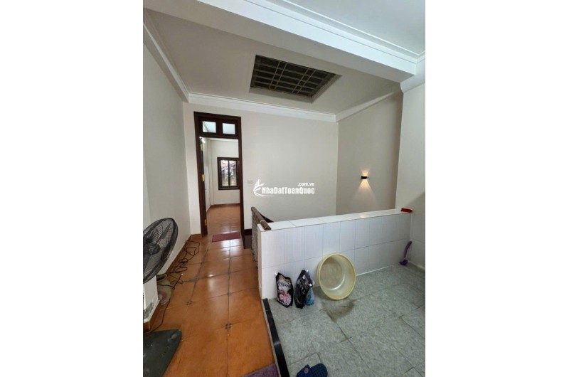 HÓT BÁN NHÀ - HAI THOÁNG , FULL NỘI THẤT , GẦM PHỐ , KINH DOANH TỐT , 51M2 * 4T