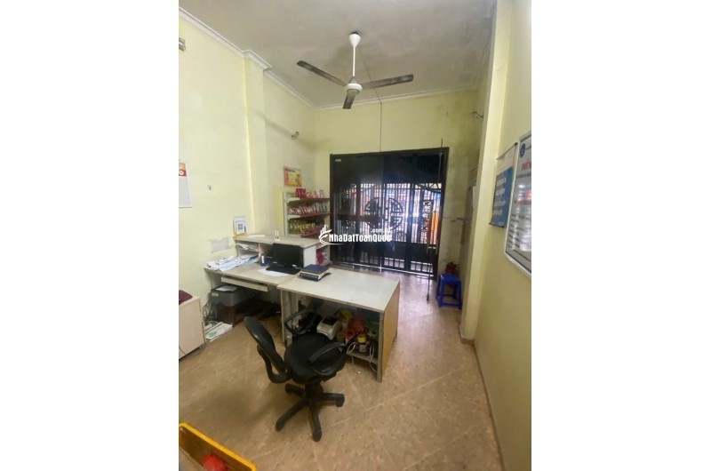 Nhà mặt phố Kim Ngưu,lô gocs2 mặt thoáng,vị trí đắc địa,kinh doanh đa nghành,68m2,5T, 28 TỶ X