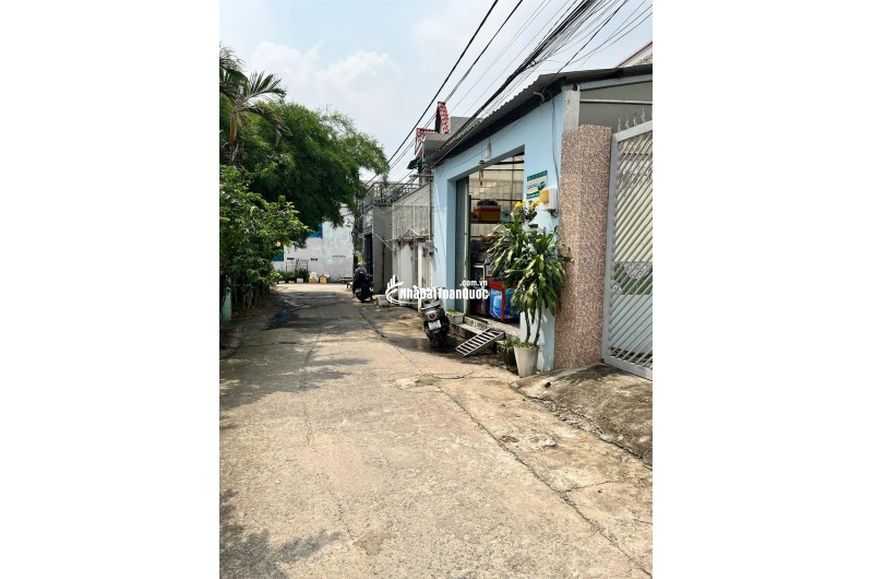 Nhà 125m² 3PN kinh doanh tạp hóa Nguyễn Xiển Long Thạnh Mỹ – 4.45 tỷ