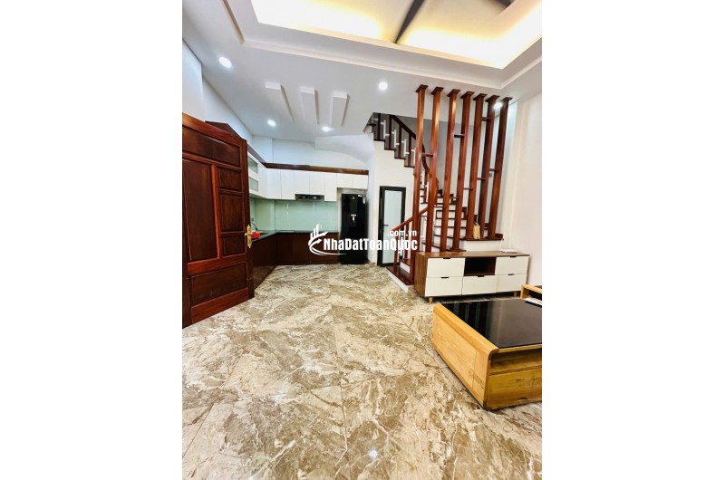 BÁN NHÀ NGÕ 109 NGUYỄN SƠN – LONG BIÊN – GIÁ 8.25 TỶ - GIAO DỊCH CHÍNH CHỦ