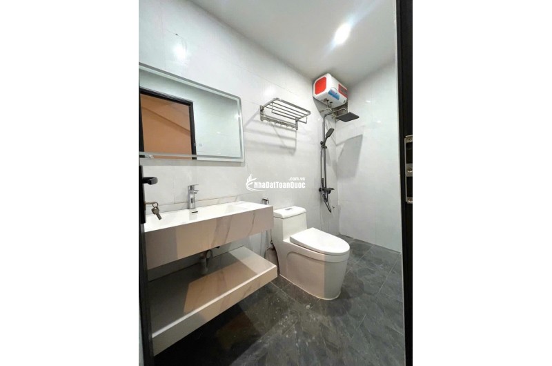 BÁN NHÀ 6 TẦNG THANG MÁY – NGÕ 604 NGỌC THỤY – LONG BIÊN