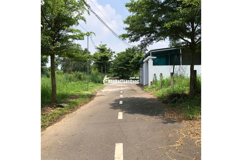 118m2 thổ cư 1 sẹc Nguyễn Hoàng, xã Trảng Bom, Đồng Nai