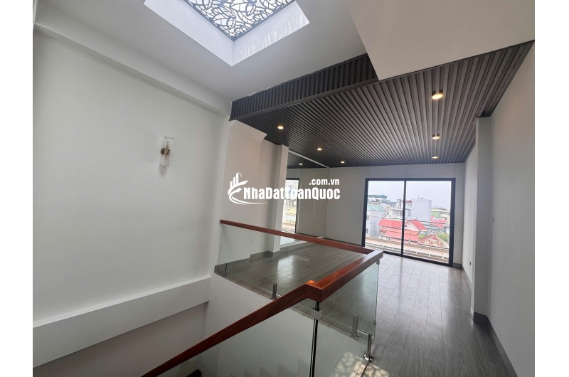 BỒ ĐỀ THANG MÁY - Ô TÔ - NHÀ MỚI FULL NỘI THẤT 64M x 5 TẦNG